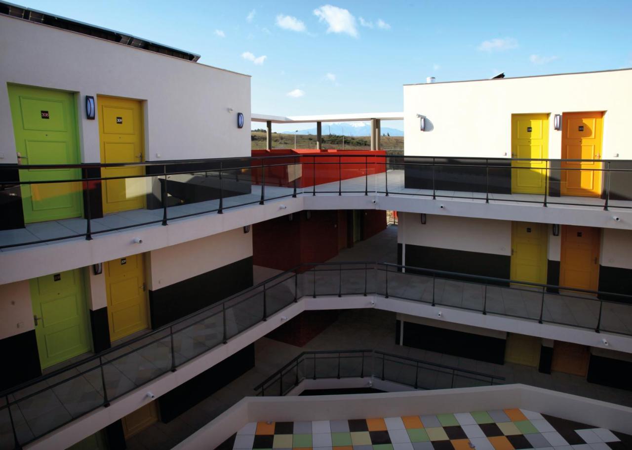 פרפיניין Residence Les Portes D'Espagne מראה חיצוני תמונה